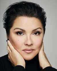 GRANDES VOIX : ANNA  NETREBKO