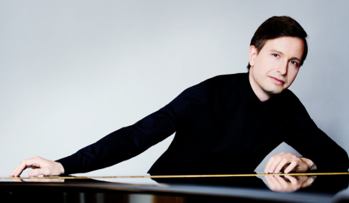 ALEXEÏ  SYCHEV – PIANO