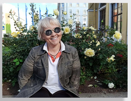 Soirée poétique de l’écrivaine et animatrice de télévision Galina Balébanova